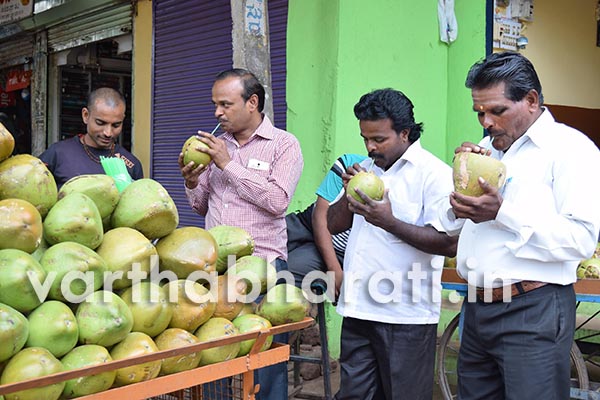 ಕಲ್ಲಂಗಡಿಗೆ ಕರಗಿ... ಎಳನೀರಿಗೆ ಫಿದಾ ಆದರು ಇಲ್ಲಿನ ಜನರು...!